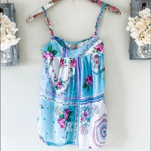 Plum Pretty Sugar Breezy Bloomfall Top,